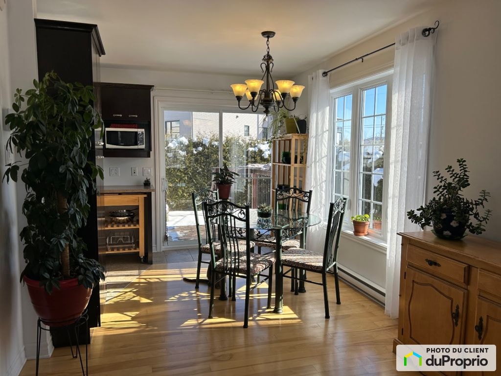 $369,000 - Townhouse for sale in Granby — photo 2