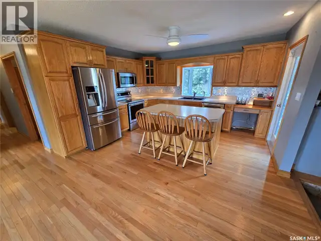 Muchowski Acreage Montmartre, Saskatchewan in Houses for Sale in Regina - Image 11