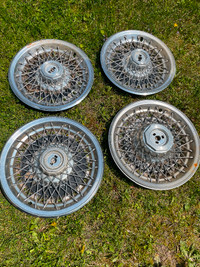 Hubcap wire wheel style two 14 inch 15 inch