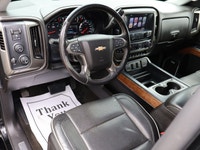 SAFETY INCLUDED LOCAL ONTARIO CAR 20 SERVICE RECORDS Very Clean Chevrolet Silverado 1500 High Countr... (image 7)