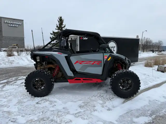 2025 Polaris RZR XP 1000 PREMIUM in ATVs in Markham / York Region - Image 4