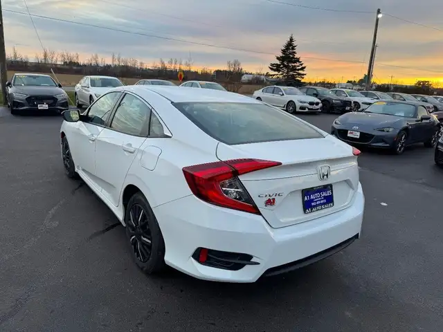 2017 Honda CIVIC64269655873027123