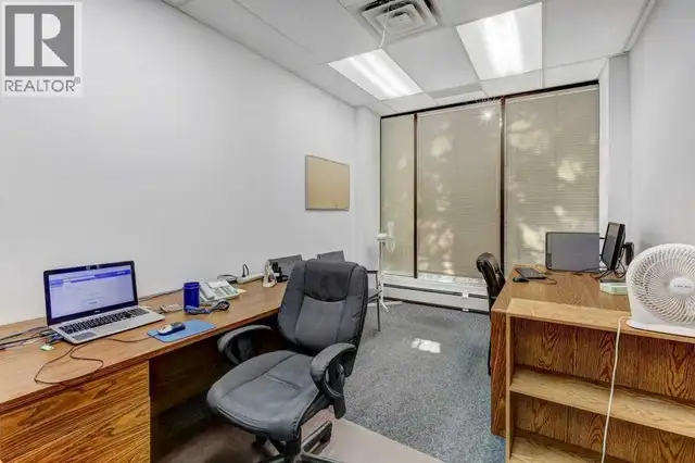 204, 4603 Varsity Drive NW Calgary, Alberta in Commercial & Office Space for Sale in Calgary - Image 9