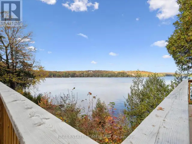 1085 AUSTIN LANE Lake of Bays (Mclean), Ontario in Houses for Sale in Muskoka - Image 9
