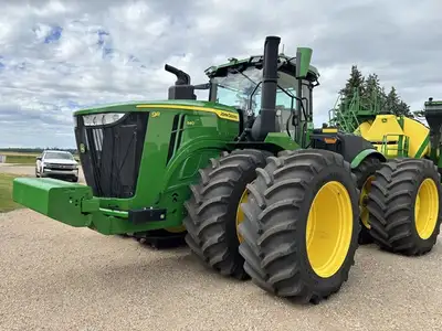Welcome to Horizon Ag & Turf Location: Horizon Ag & Turf Wetaskiwin 2023 John Deere 9R 540, Signatur...