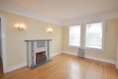 One Month Free Rent Call/Text Caretaker Delaney 204-795-9788 to arrange a viewing! **Pictures may NO...