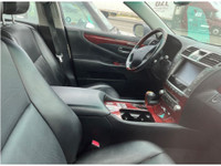 NO ACCIDENTS!! ALL WHEEL DRIVE!! A/C, LEATHER INTERIOR, HEATED SEATS, POWER SUNROOF, CRUISE CONTROL,... (image 2)