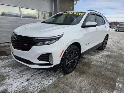 Options : Sièges chauffants Démarreur à distance Démarrage à bouton poussoir Hayon électrique Écran...