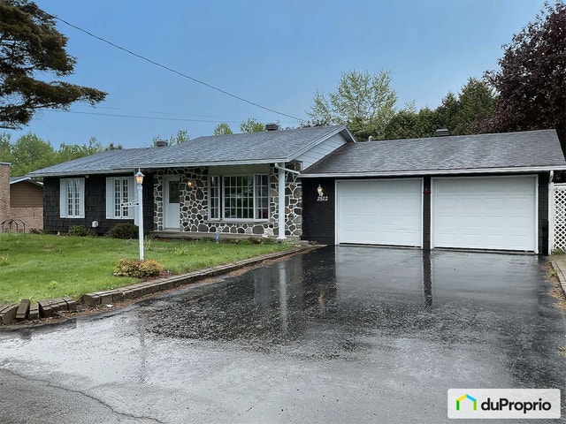 $489,900 - Bungalow for sale in Ste-Julienne — photo 1