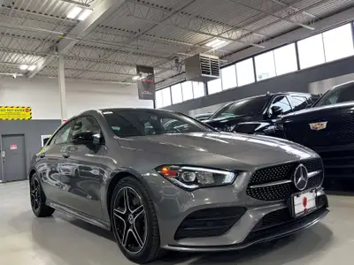 **MONTH-END SPECIAL! ****FORMER DAILY RENTAL** FEATURING : 4MATIC AWD, AMG PACKAGE, SUNROOF, LED HIG...