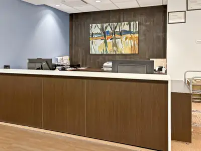 Build your business presence fast with an instant professional company address and the virtual offic...