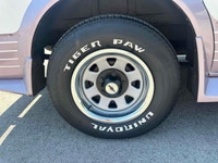 ALL TRADES WELCOME!! OPERATING BY APPOINTMENT 1991 Chevrolet Astro Conversion VAN LIKE NEW!!!! Call... (image 8)