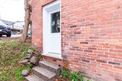 1-21 Brunel Rd. Huntsville, 1 Bed, 1 Bath
