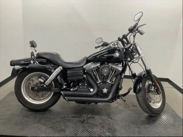 2011 Harley-Davidson FXDF Dyna Fat Bob in Street, Cruisers & Choppers in City of Toronto - Image 2