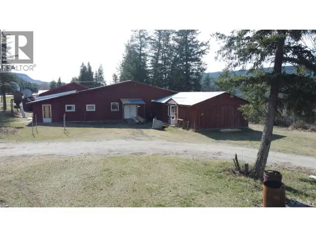 10870 N 97 HIGHWAY Quesnel, British Columbia in Commercial & Office Space for Sale in Quesnel - Image 7