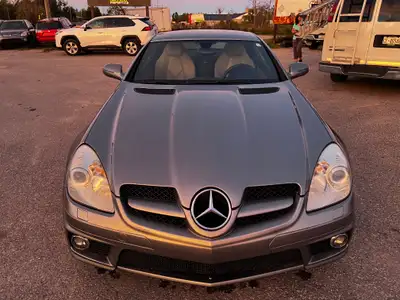 2009 Mercedes Benz SLK 350 V6 Automatic Transmission in excellent condition. No rust, no mechanical...