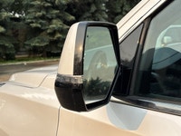 This Cadillac Escalade 4WD delivers a Gas 6.2L/376 engine powering this Automatic transmission. Sunr... (image 6)