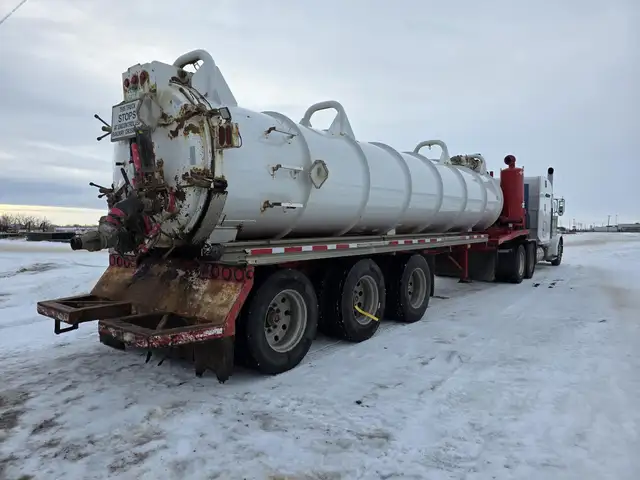 2012 PETERBILT 388 in Heavy Trucks in Saskatoon - Image 5
