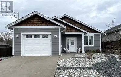 Immaculate 1,400 sq ft, 3-bed, 2-bath rancher located in a quiet neighborhood. The bright and open l...