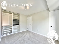 ** OPEN 24/7 - CALL: 437-561-9900 ** 3 Bedrooms, 2 Bathrooms, Near Parks, Public Transportation, Bus... (image 5)