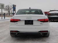 Keyless Entry,Tires - Front Performance,All Wheel Drive,ABS,Tires - Rear Performance,4-Wheel Disc Br... (image 6)