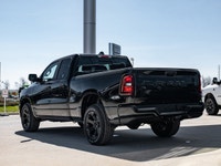 Welcome to 400 Chrysler Dodge Jeep Ram. Powerful 3.6L V-6 engine - 4x4 drivetrain for superior tract... (image 4)