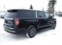 2023 Chevrolet Suburban LT Chevrolet Suburban LT 2023 ... Safety Equipment OnStar and Chevrolet conn... (image 4)