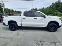 Engine: DURAMAX 3.0L TURBO-DIESEL I6 L/100Km City: 10.7 L/100Km Hwy: 9.3 Safety Equipment Daytime Ru... (image 4)