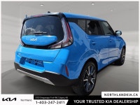 2025 Kia Soul EX Odometer is 6424 kilometers below market average! Ready for anything, from the stre... (image 3)