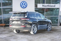 Grand Cherokee L Limited | Leather |, 3rd row seats: split-bench, Heated front seats, Heated rear se... (image 3)