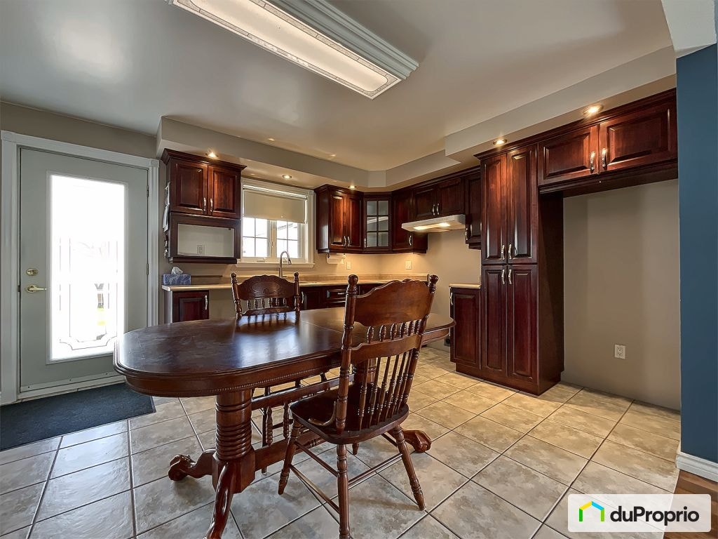$199,000 - 2 Storey for sale in St-Cyrille-De-Lessard — photo 3