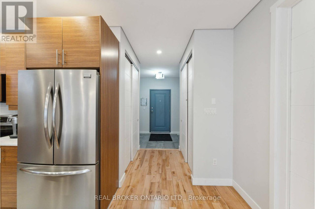 2 - 36 ONTARIO STREET Ottawa, Ontario in Long Term Rentals in Ottawa - Image 3