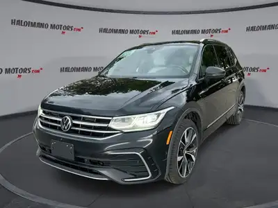 // ACCIDENT FREE!! // This 2022 Volkswagen Tiguan Highline R-Line 4MOTION is a refined SUV that blen...