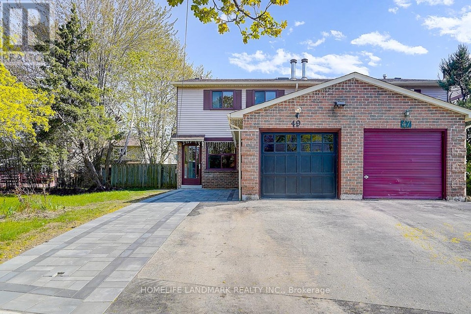 49 GRENBECK DRIVE Toronto (Milliken), Ontario 2