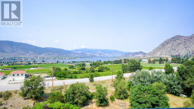 8208 35TH Street Osoyoos, British Columbia in Houses for Sale in Penticton - Image 2