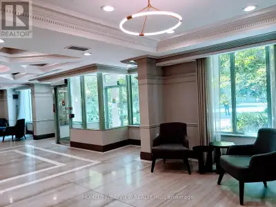 Premium Finch/McCowan Location. Excellent SE Corner Unit Built by Monarch. Bright & Spacious - 998 S...