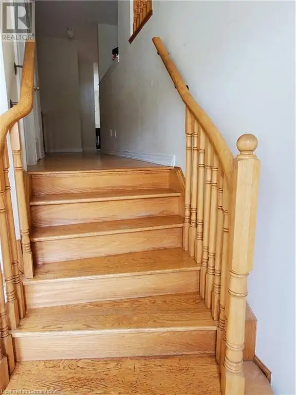 4623 SIMMONS Road Burlington, Ontario63006663206401121