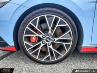 Active Sport Exhaust, Electronically Controlled Suspension, Apple Carplay, Android Auto, Driver assi... (image 5)