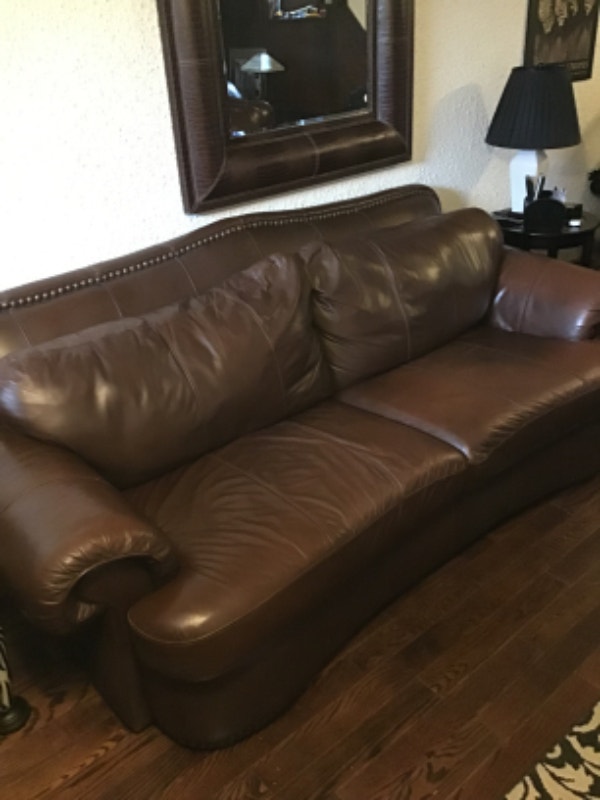 Leather Sofa Couches & Futons Winnipeg Kijiji