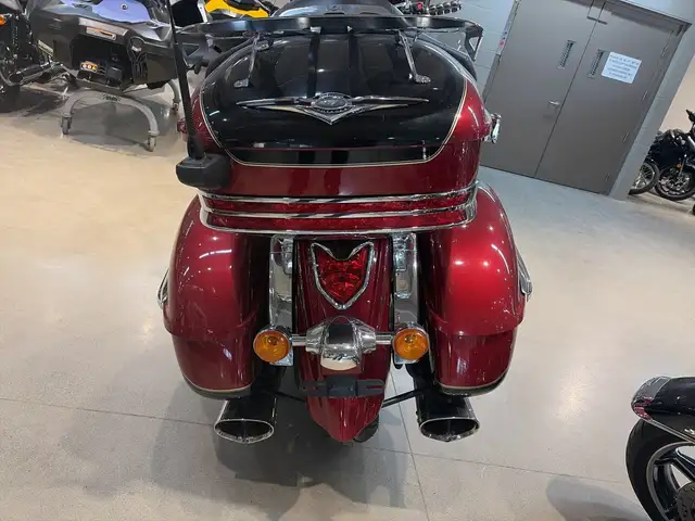 2010 Kawasaki Vulcan 1700 Voyager ABS MINT SHAPELOW COST TOURING in Sport Touring in Guelph - Image 9