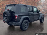 This Jeep Wrangler delivers a Regular Unleaded V-6 3.6 L/220 engine powering this Automatic transmis... (image 4)