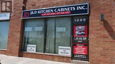 Prime location near Britannia Rd with quick access to Dixie Rd and Highway 401. Well maintained indu...