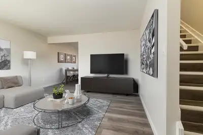Townhomes with In Suite Laundry - George Court - Townhome for Re