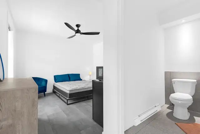 Libre- Chambre avec salle de bain privée