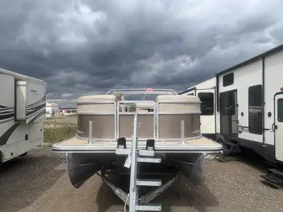 $168 BIWEEKLY WITH ZERO DOWN!! Concerned about approval? Our team of finance managers are experts in...