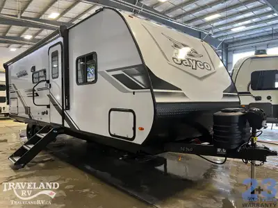 Get your reusable and affordable vacation in your Traveland RV. Our RV’s have all the comforts of ho...