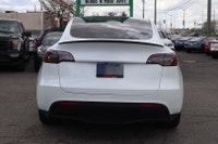 7 PASSENGER ACCIDENT FREE Revolutionize Your Drive: 2022 Tesla Model Y Long Range Dual Motors. Embar... (image 5)