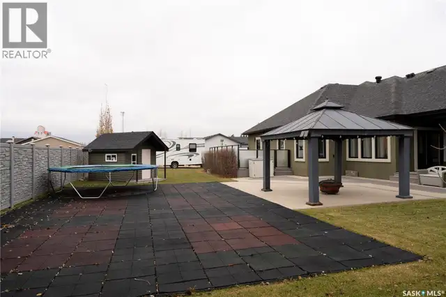 15 Broadway STREET S Redvers, Saskatchewan in Houses for Sale in Regina - Image 10