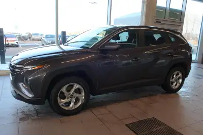 Hyundai Tucson Essential AWD 2.5L, CARFAX DISPONIBLE, Banc Chauffant, Régulateur de vitesse Financem...