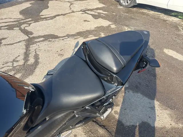 2023 Yamaha YZF-R3 ~ YAMAHA R3 ~ ABS ~ COOL BIKE ~ ONLY 18KMS ~ in Street, Cruisers & Choppers in City of Toronto - Image 20